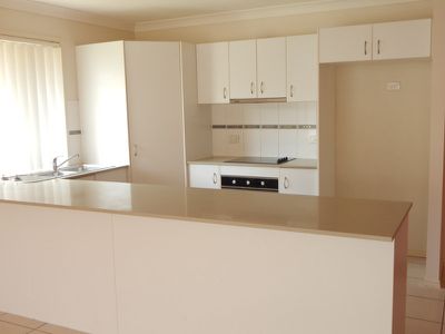 10 Josh Court, Flinders View