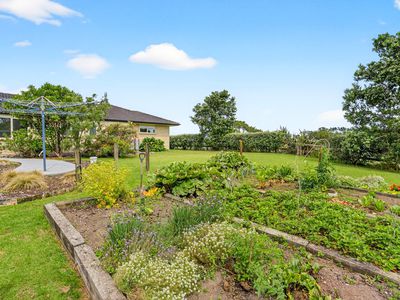 1014 South Head Road, South Head, Helensville