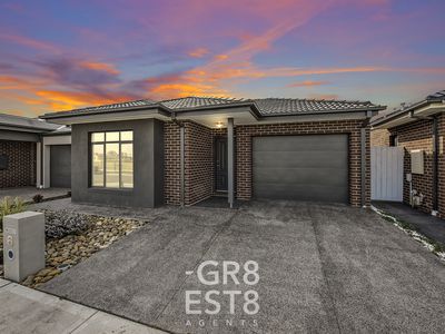 6 Australorp Drive, Clyde North