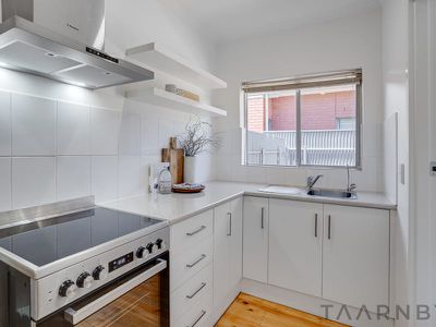 2 / 5 Wilkinson Road, Parkside