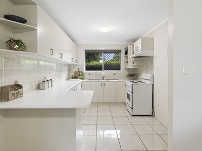 20 Magnolia Street, Centenary Heights