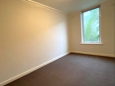 6 / 21 Kingsley Street, Elwood