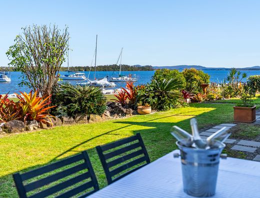 Riverside lifestyle at Riverview