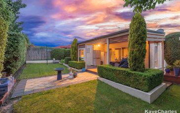 23 Grange Circuit, Beaconsfield