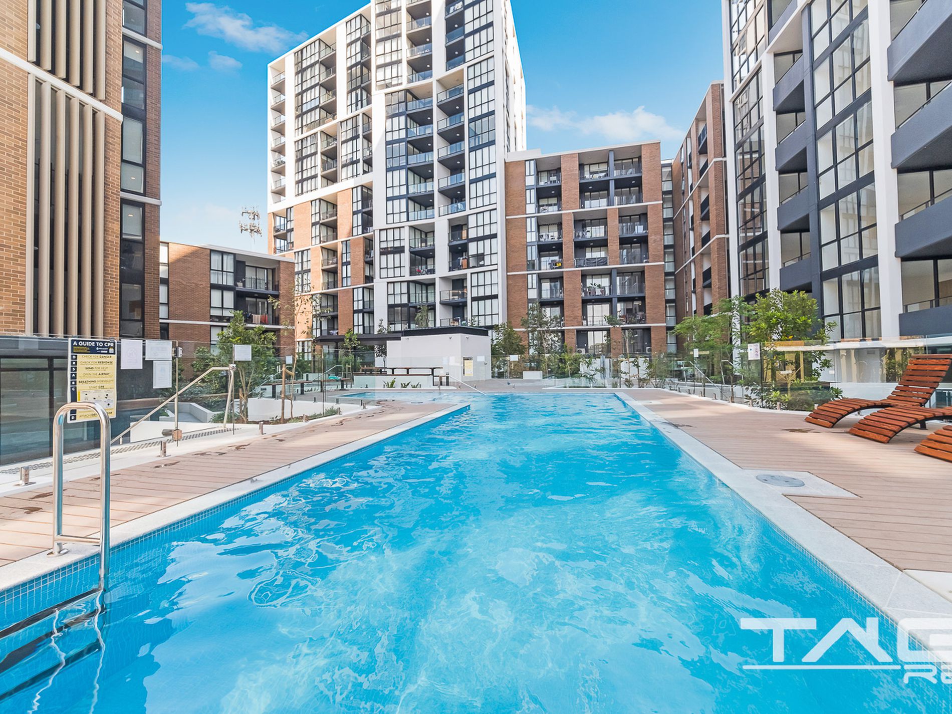 142 / 9 Maple Tree Road, Westmead