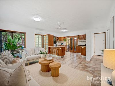 24 Alligator Creek Road, Alligator Creek