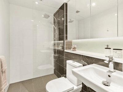 607 / 18 Footbridge Boulevard, Wentworth Point