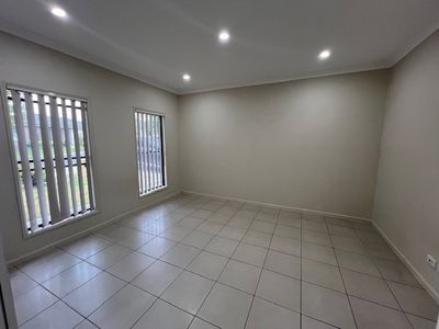 28 Geoghegan Cct , Oran Park