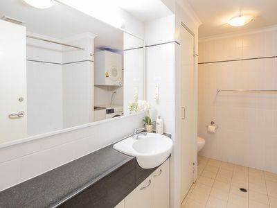 212 / 126-128 Mounts Bay Road, Perth