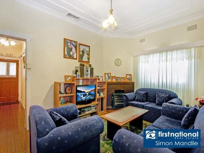 33 Lennox Street, Banksia