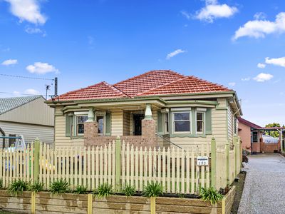 193 Princes Highway, Dapto