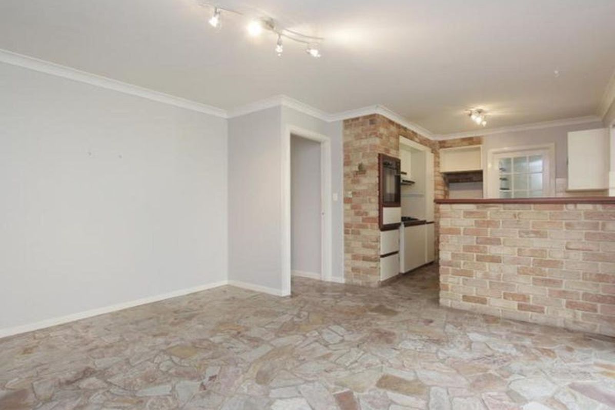 75 Lysander Drive, Heathridge