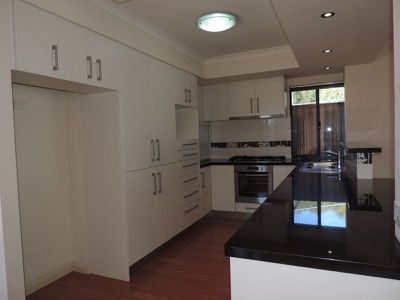 28 Collins Street, Yokine