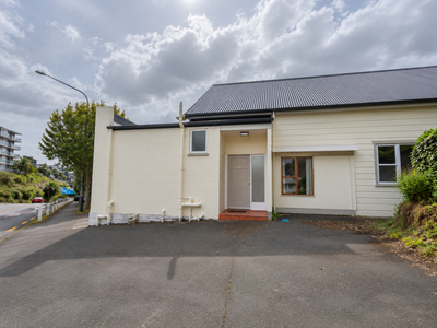 333 Highgate, Roslyn