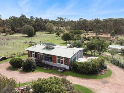11 Long Court, Ladys Pass
