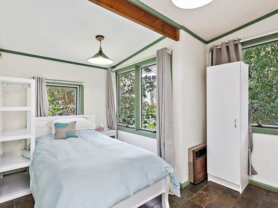 35A Woodlawn Avenue, Mangerton