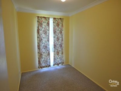 1 Springfield Way, Dubbo