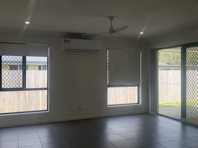 2 / 27 Derwent Street, Burpengary