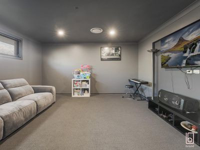 55 Mataram Road, Woongarrah