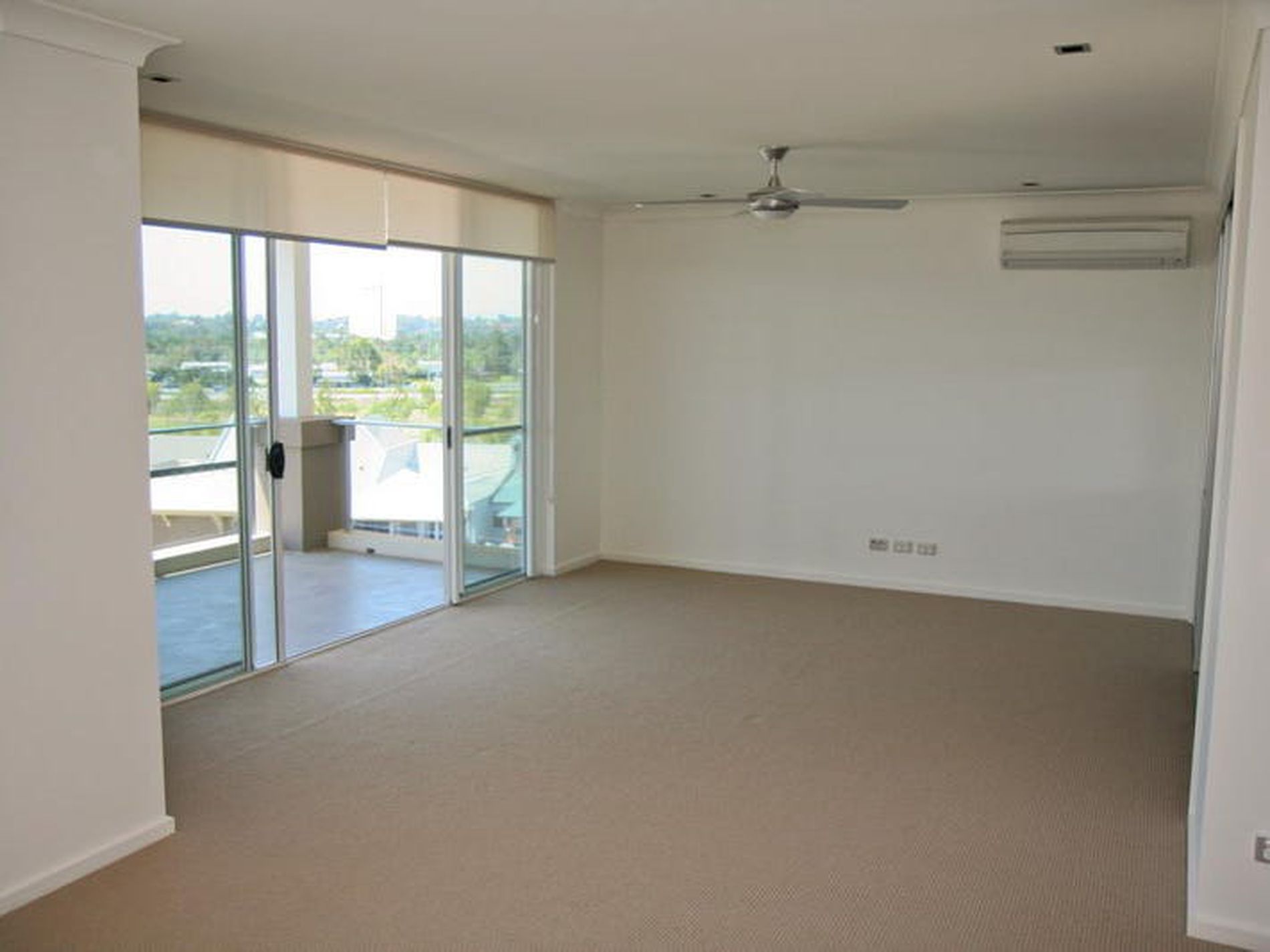 CARRARA RAAS Property Group