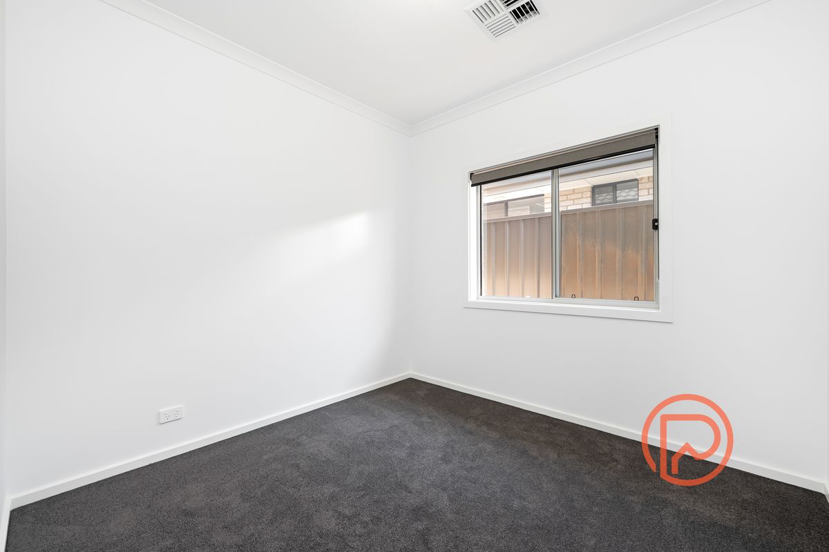 36 Glenthorne Crescent, Andrews Farm