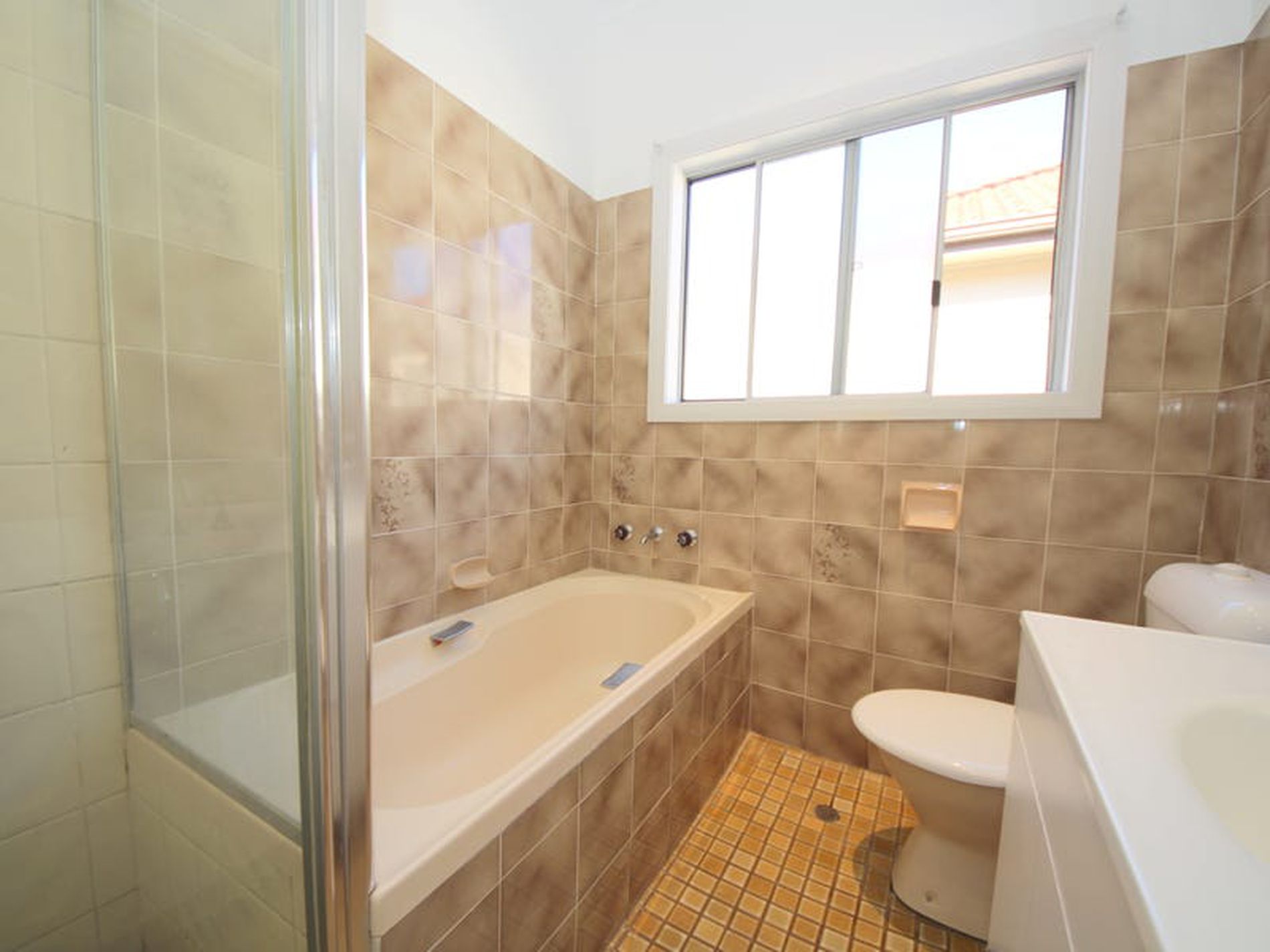 82 Caldwell Parade, Yagoona