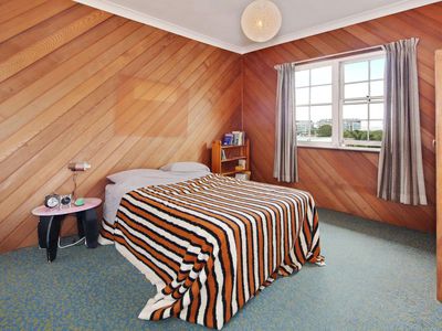 12 / 13A Queen  Street, Arncliffe