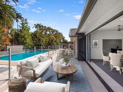 8 Allamanda Crescent, Annandale