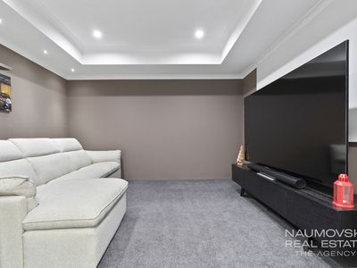 6 Ray Gardiner Vista, Tapping