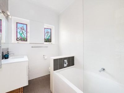 10 / 5 Glenwood Avenue, Coogee
