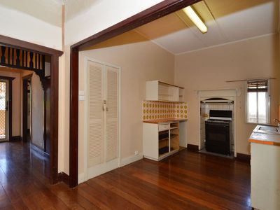 16 Hare Street, Kalgoorlie