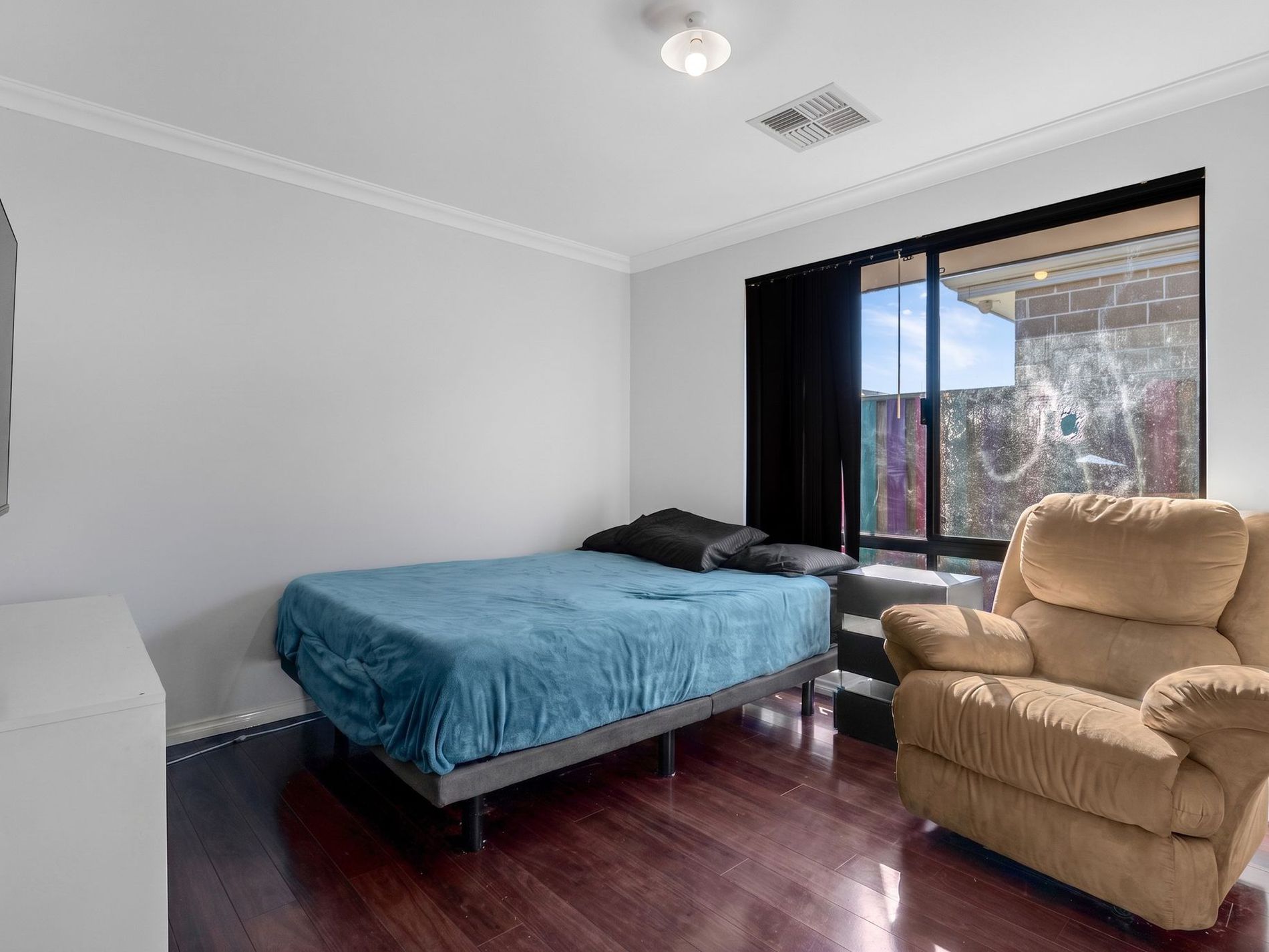 1 Coalseam Street, Ellenbrook