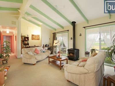 14 Jude St, Howlong
