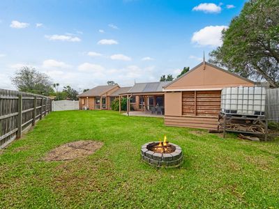 7 Filbert Ct, Cranbourne North