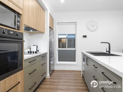65 Travers Street, Moorebank