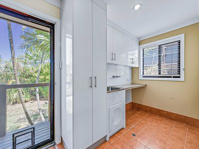 4 Daydream Court, Cannonvale