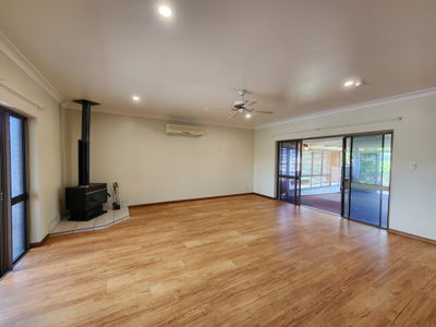 14 Hillview Circuit, Atherton