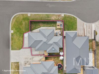 1 / 19 Joseph Link, Brighton