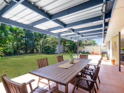 114 Sunset Boulevarde, Tweed Heads West