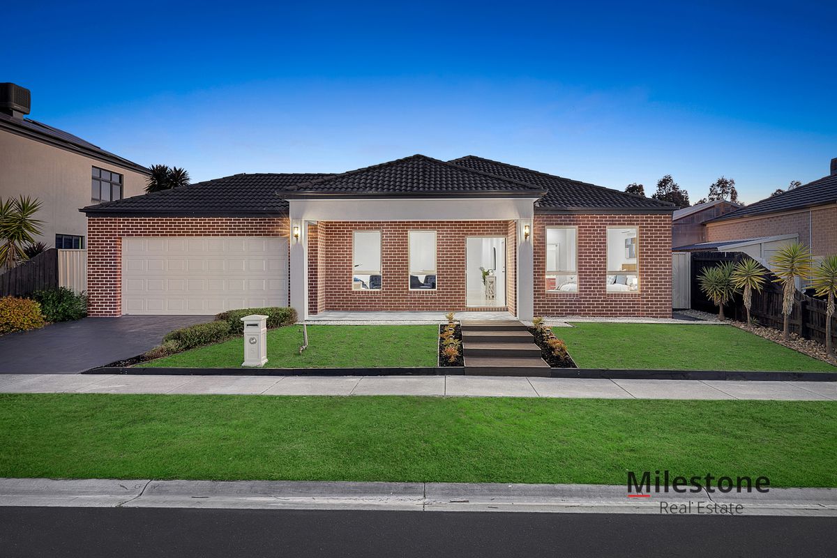 5 Sedgwick Court, Lynbrook