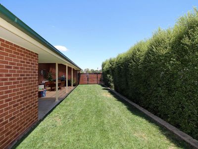 17 Arnold Court, Kelso