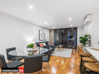 90 / 172 Railway Parade, West Leederville