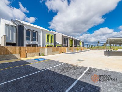 25 Grenfell Avenue, Taylor