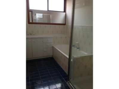 1 / 2 Clarence Street, Geelong West