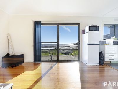 2 / 129 Low Head Rd, Low Head