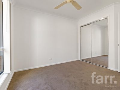 9 / 11 Eden Court, Nerang