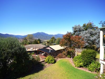 11 Ranch Road , Tawonga South