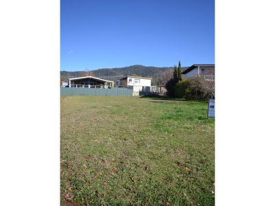 12 Damms Court, Tawonga South