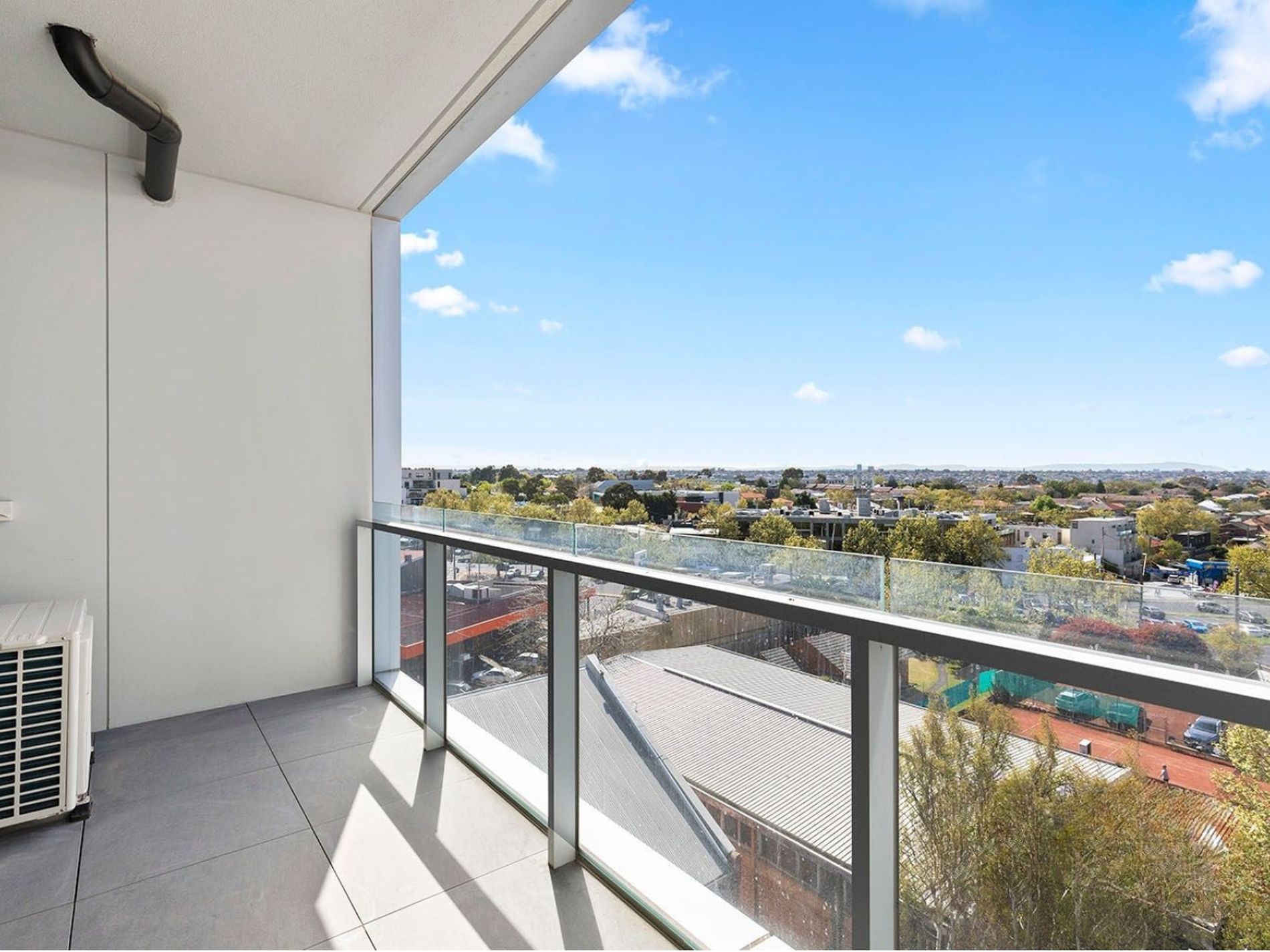 508/19 Russell Street, Essendon