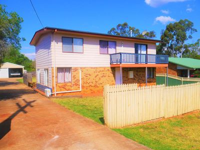 3 Nolan Drive, Kingaroy